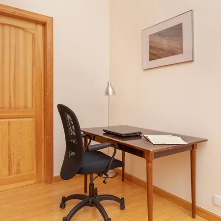 Spacious & Elegant For 8 Guests In By Renters *